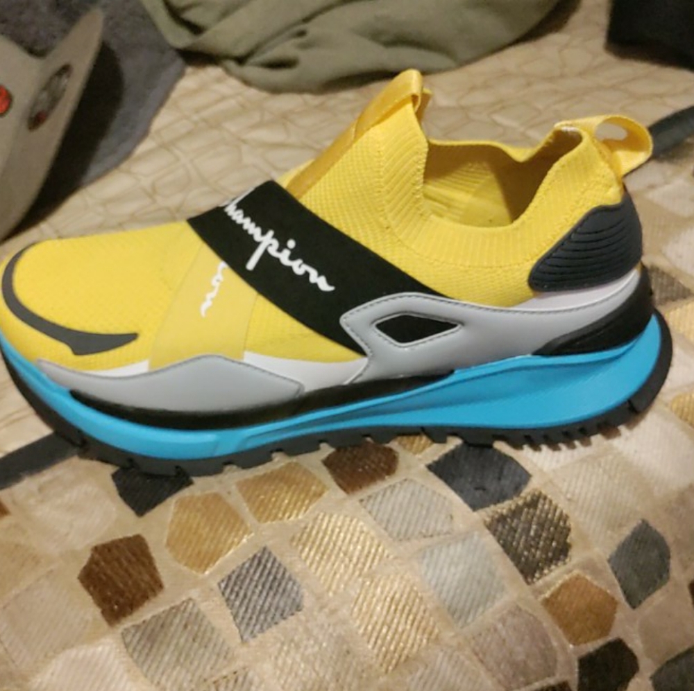 Brand New champion sneakers
